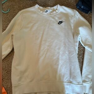 white nike crew neck. size medium